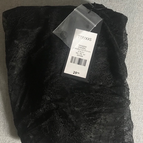 Lace top - Picture 4 of 4